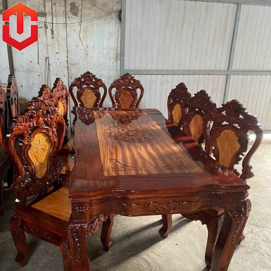 BÀN ĂN TRÀM HOÀNG GIA 8 GHẾ