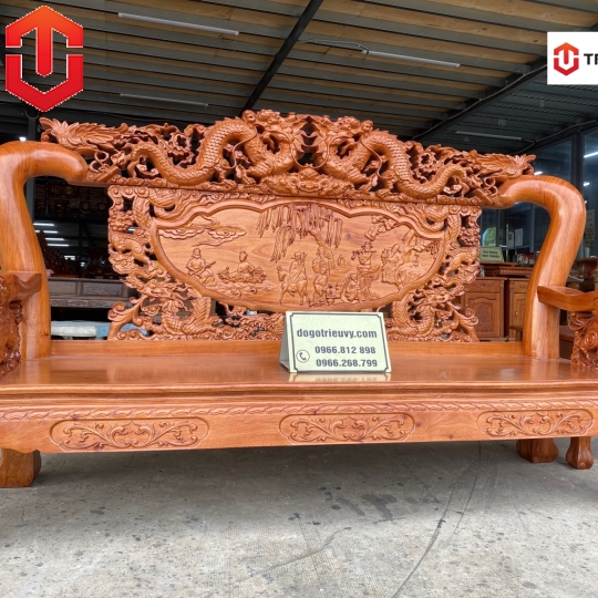 SALON RỒNG QUAY ĐẦU HƯƠNG ĐÁ C12