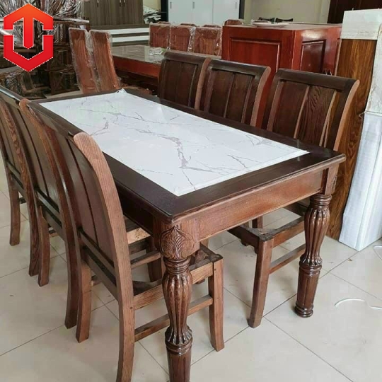 BÀN ĂN CHÂN TIỆN SỒI MẶT ĐÁ MÀU ÓC CHÓ
