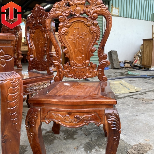 BÀN ĂN TRÀM HOÀNG GIA 8 GHẾ