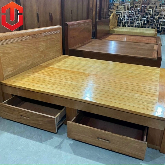 GIƯỜNG PHỦ GÕ ĐỎ PHẢN CÒNG NGĂN KÉO 1M8
