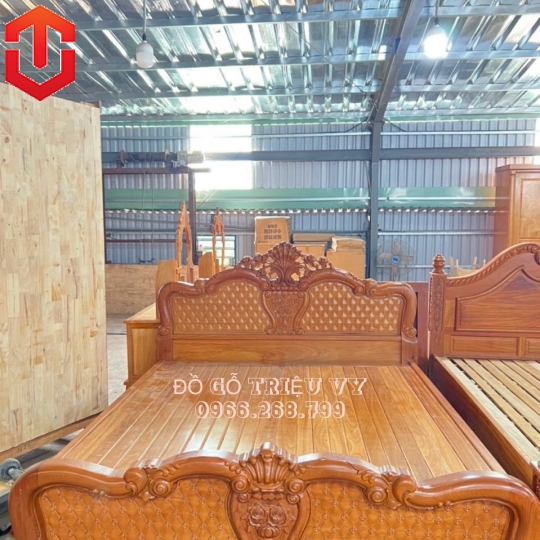 GIƯỜNG CHÁM CARO NỮ HOÀNG GÕ ĐỎ CAO CẤP