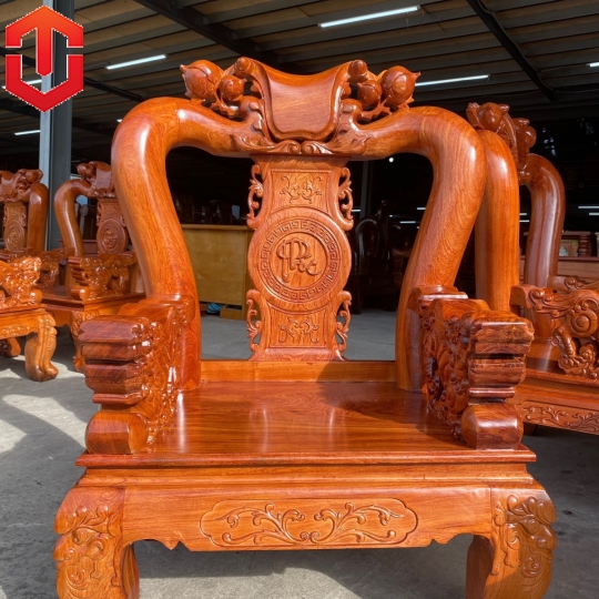 SALON ĐÀO HƯƠNG ĐÁ TAY NGHÊ CỘT 12 6 MÓN