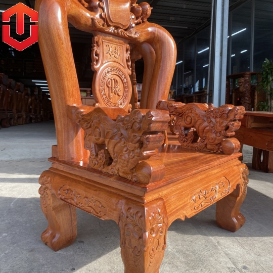 SALON ĐÀO HƯƠNG ĐÁ TAY NGHÊ CỘT 12 6 MÓN