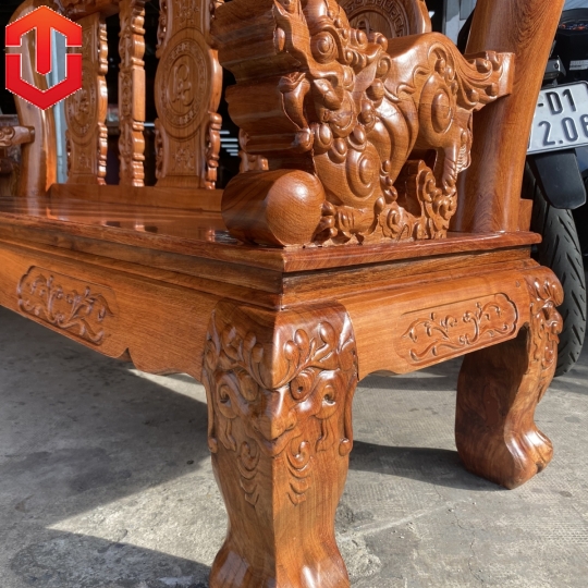 SALON ĐÀO HƯƠNG ĐÁ TAY NGHÊ CỘT 12 6 MÓN