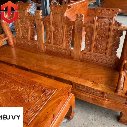 SALON TẦN THỦY HOÀNG HƯƠNG ĐÁ C12 6 MÓN CAO CẤP