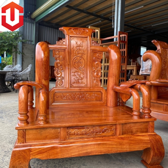 SALON TẦN THỦY HOÀNG HƯƠNG ĐÁ C12 6 MÓN CAO CẤP