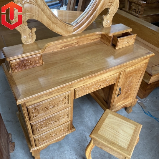 BÀN PHẤN MẪU TIM GÕ ĐỎ 1M1