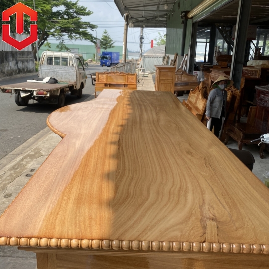 TỦ THỜ BỤNG PHỆ TRƠN GÕ ĐỎ 1M97 - TỦ THỜ GÕ ĐỎ CAO CẤP 
