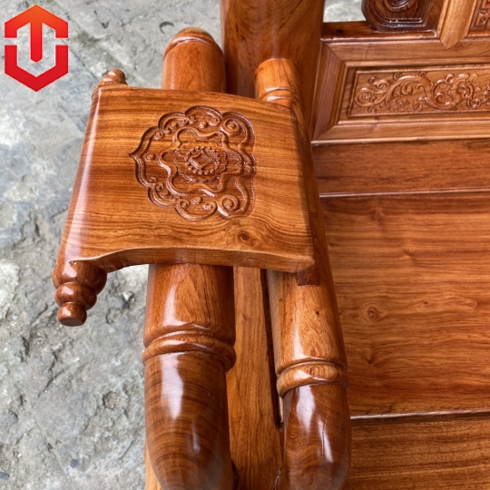 SALON TẦN THUỶ HOÀNG HƯƠNG ĐÁ C14 6 MÓN