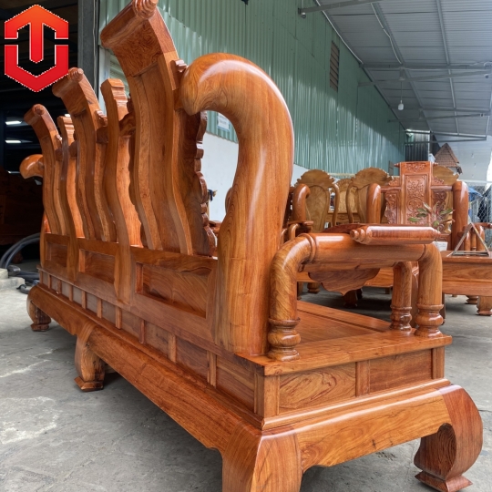 SALON TẦN THUỶ HOÀNG HƯƠNG ĐÁ C14 6 MÓN