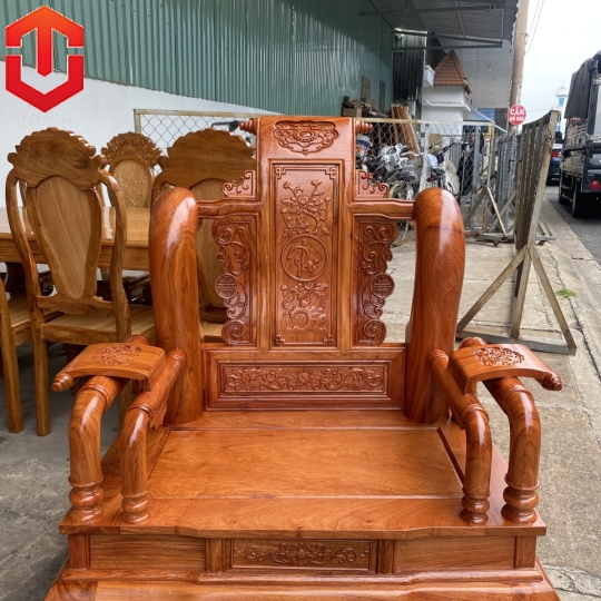 SALON TẦN THUỶ HOÀNG HƯƠNG ĐÁ C14 6 MÓN