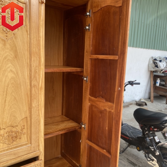 TỦ ÁO NỮ HOÀNG GÕ ĐỎ 4 CÁNH 2M