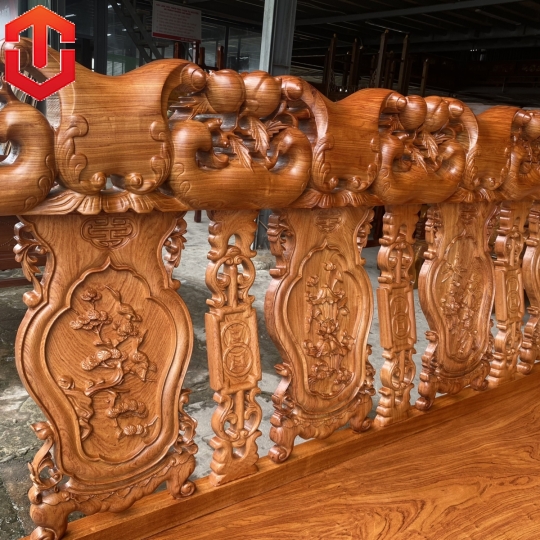SALON ĐÀO HƯƠNG ĐÁ TAY NGHÊ CỘT 14 6 MÓN