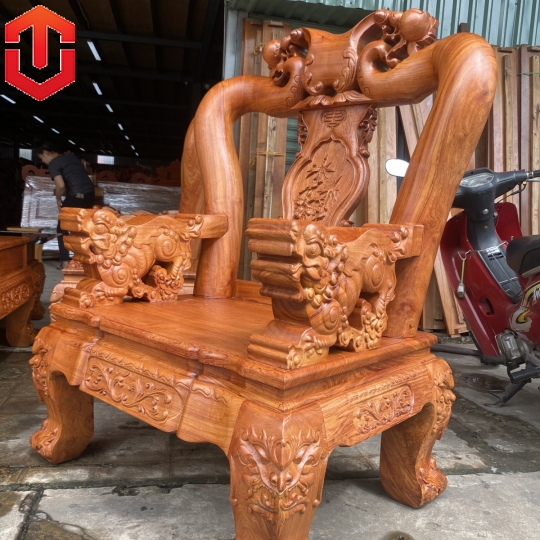 SALON ĐÀO HƯƠNG ĐÁ TAY NGHÊ CỘT 14 6 MÓN