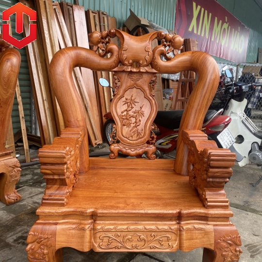 SALON ĐÀO HƯƠNG ĐÁ TAY NGHÊ CỘT 14 6 MÓN