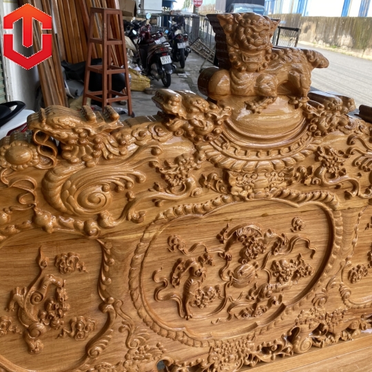 SALON NGHÊ 5 ĐẦU GÕ ĐỎ CỘT 12 6 MÓN