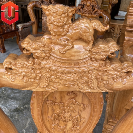 SALON NGHÊ 5 ĐẦU GÕ ĐỎ CỘT 12 6 MÓN