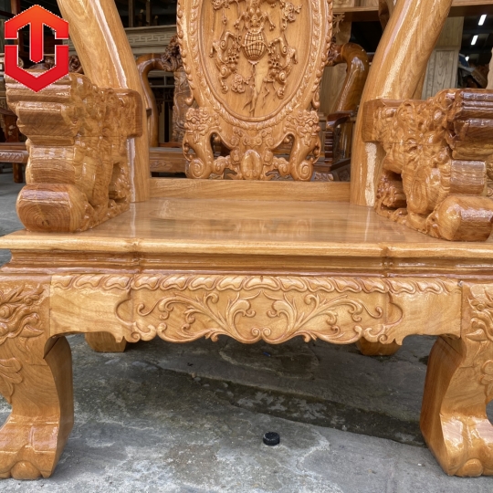 SALON NGHÊ 5 ĐẦU GÕ ĐỎ CỘT 12 6 MÓN