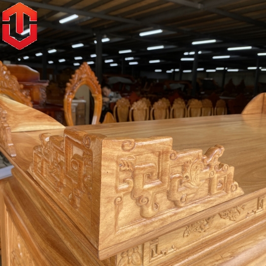 BÀN CÚNG CHẠM NHƯ Ý GỖ GÕ ĐỎ 1M53
