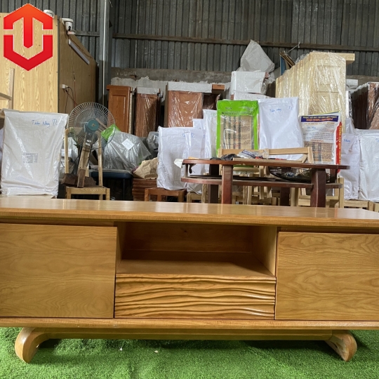 KỆ TIVI SỒI MẪU CHÂN THUYỀN 1M8 LAU MÀU HƯƠNG VÀNG