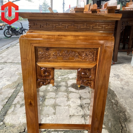 BÀN CÚNG TRÀM LÕI 1M53 CHẠM NHƯ Ý