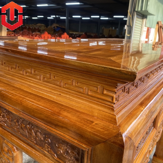 BÀN CÚNG TRÀM LÕI 1M53 CHẠM NHƯ Ý