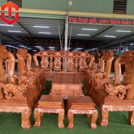 SALON ĐÀO TAY NGHÊ HƯƠNG ĐÁ CỘT 16 - 10 MÓN