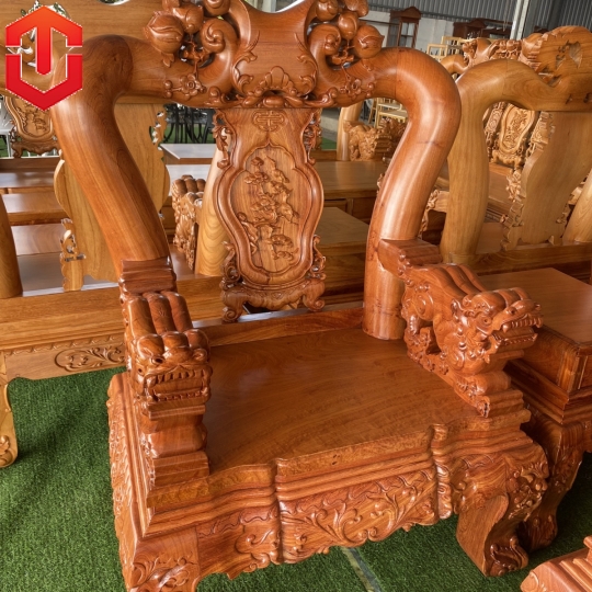 SALON ĐÀO TAY NGHÊ HƯƠNG ĐÁ CỘT 16 - 10 MÓN