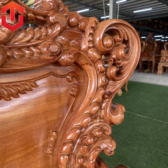 SALON HOÀNG GIA NGUYÊN KHỐI HƯƠNG ĐÁ CỘT 12 MẶT LIỀN