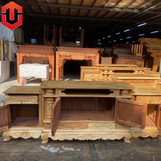 KỆ TIVI CỘT NHO GỖ GÕ ĐỎ 2M4