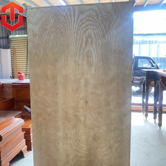 TỦ ÁO GỖ SỒI 3 CÁNH - MÀU CÁNH GIÁN