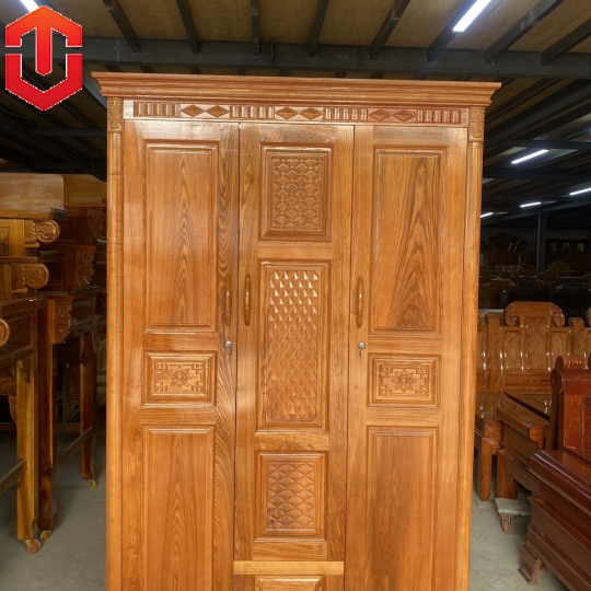 TỦ ÁO GỖ SỒI 3 CÁNH - MÀU CÁNH GIÁN