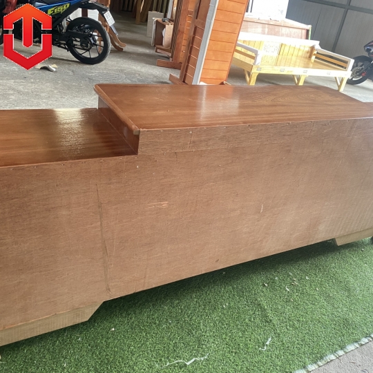 KỆ TIVI CỘT NHÔ XOAN ĐÀO 2M2