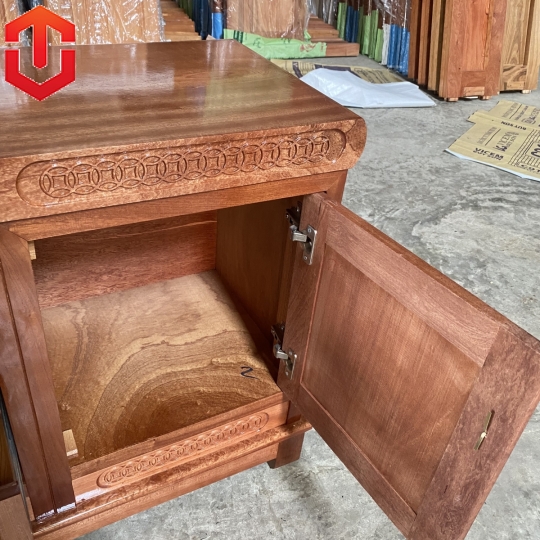 KỆ TIV THỚT XOAN ĐÀO 2M2 