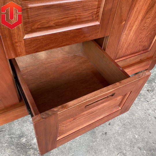 TỦ ÁO HƯƠNG ĐÁ PHỦ 3 CÁNH