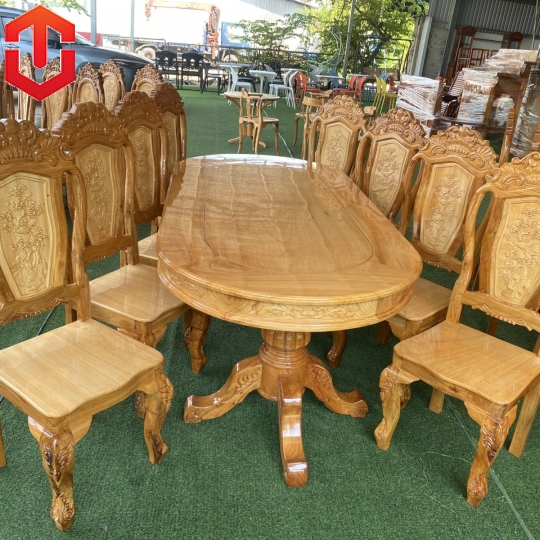 BÀN ĂN OVAL CĂM XE MẶT GÕ - 8 GHẾ
