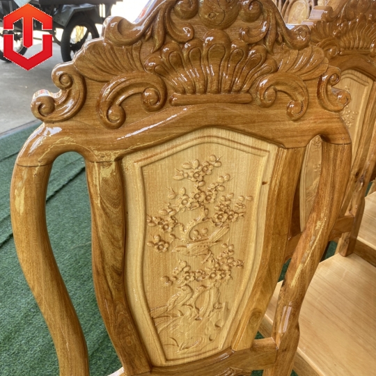 BÀN ĂN OVAL CĂM XE MẶT GÕ - 8 GHẾ