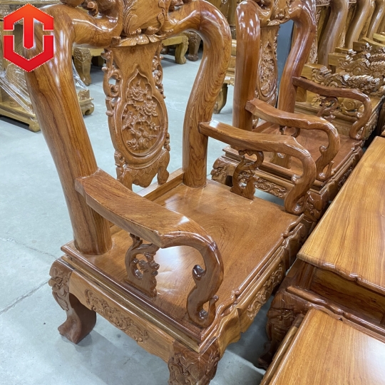 SALON TRIỆN ĐÀO HƯƠNG ĐÁ CỘT 10 6 MÓN - TAY CONG