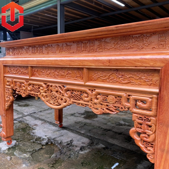 BÀN CÚNG HƯƠNG ĐÁ 1M97 CHÂN VÁT - CHẠM NHƯ Ý ĐẦU TƯ CHO NHỮNG KHOẢNH KHẮC QUÝ GIÁ BÊN GIA ĐÌNH TẠO RA KHÔNG GIAN THỜ CÚNG ẤM CÚNG VÀ SANG TRỌNG MANG LẠI SỰ BÌNH AN VÀ HẠNH PHÚC CHO MỌI THÀNH VIÊN TRONG GIA ĐÌNH